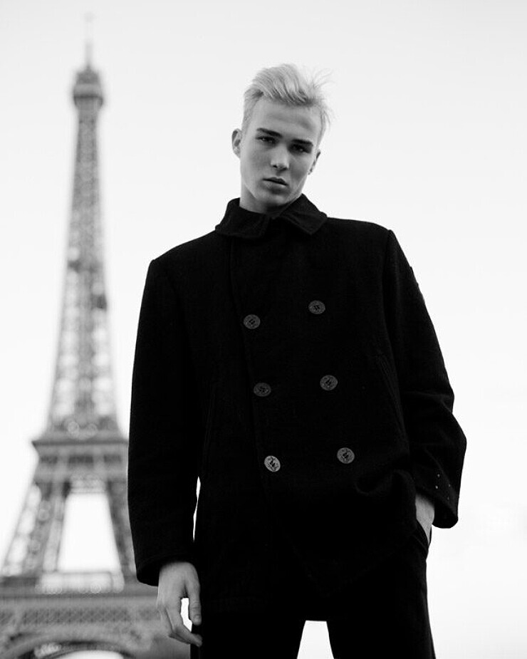 paris is on fire