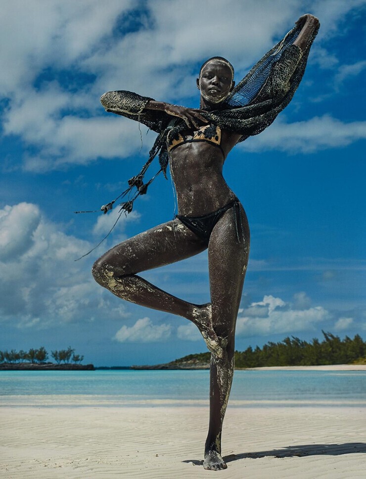 Grace Bol by Txema Yeste