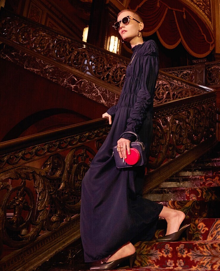 Lou Schoof model
