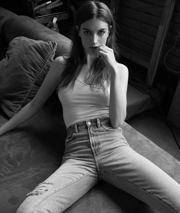 Ronja Furrer modelo