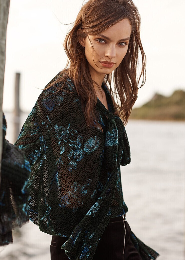 Luma Grothe model