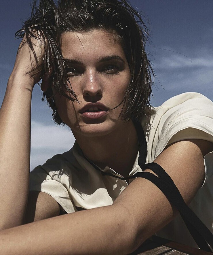 Julia Van Os modelo