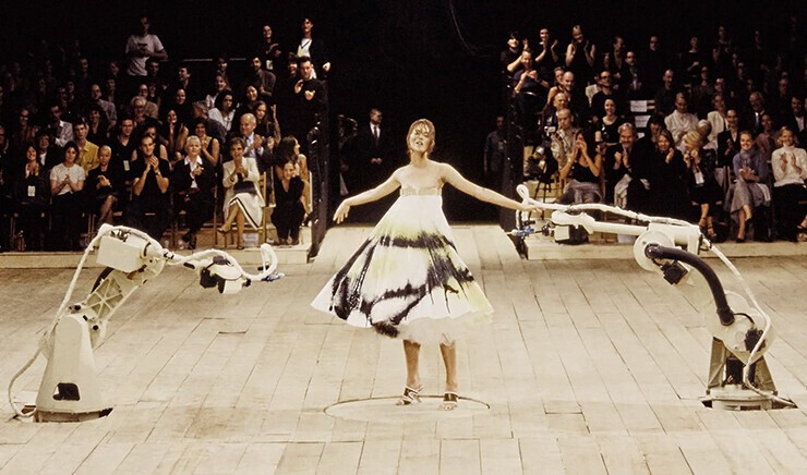 Alexander McQueen biography