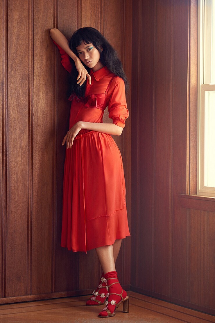 Karmay Ngai modelo