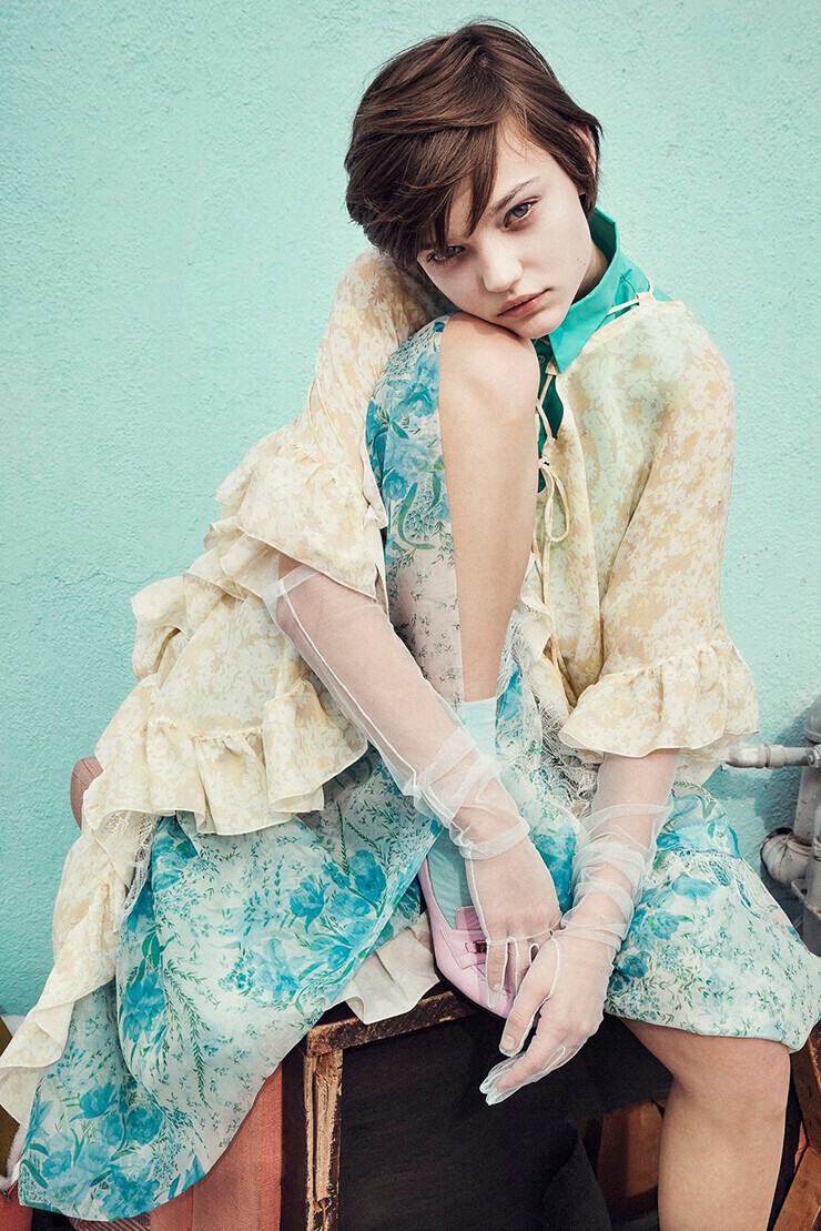 Pasha Harulia modelo