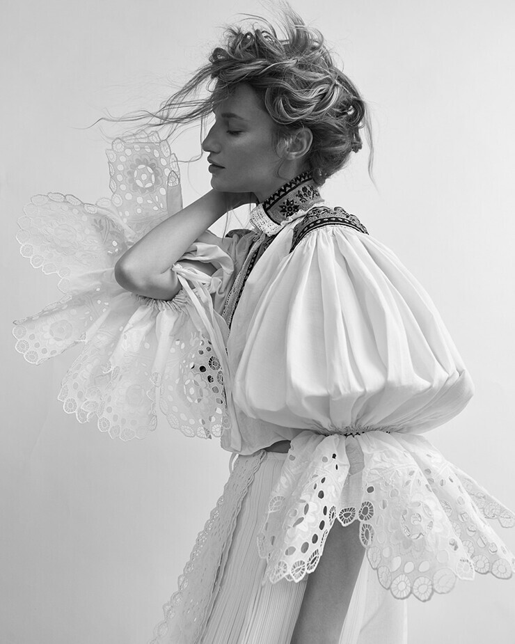 Linda Vojtova model