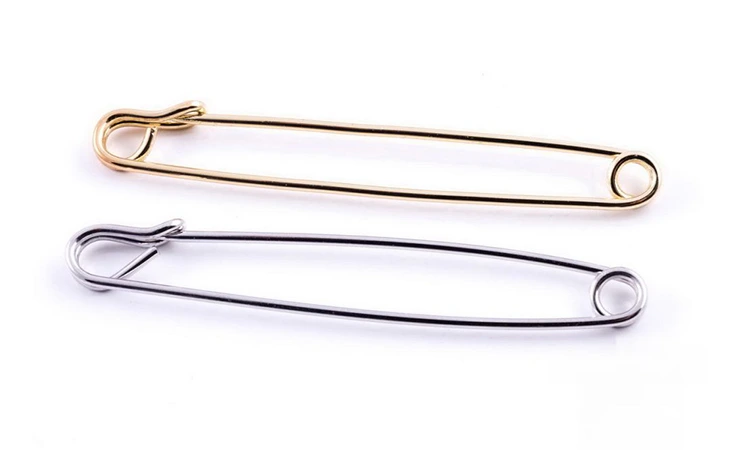 Collar Pin