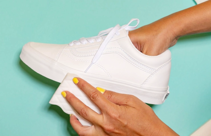 How To Clean White Sneakers