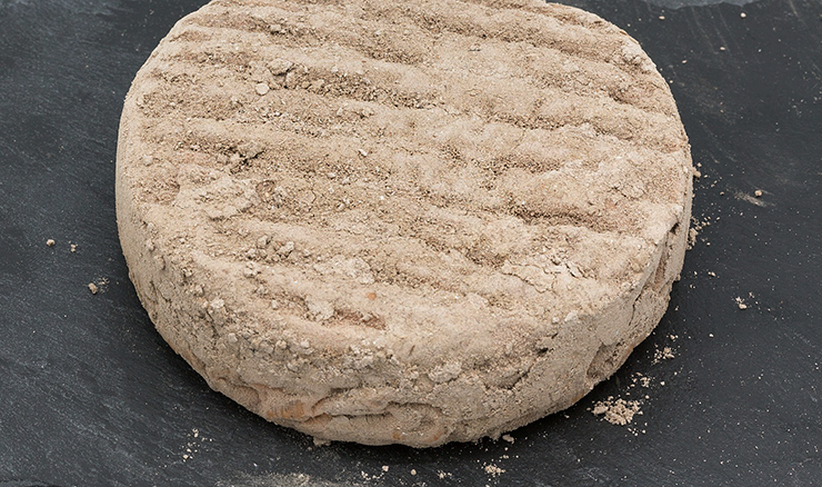 Aisy Cendre cheese