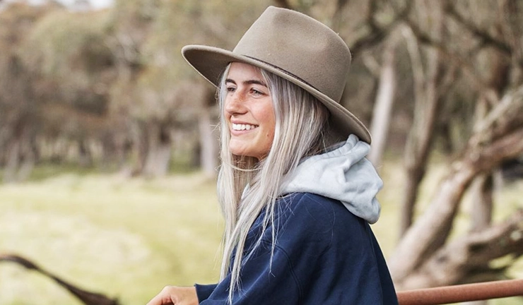 Australian traditional Clothing