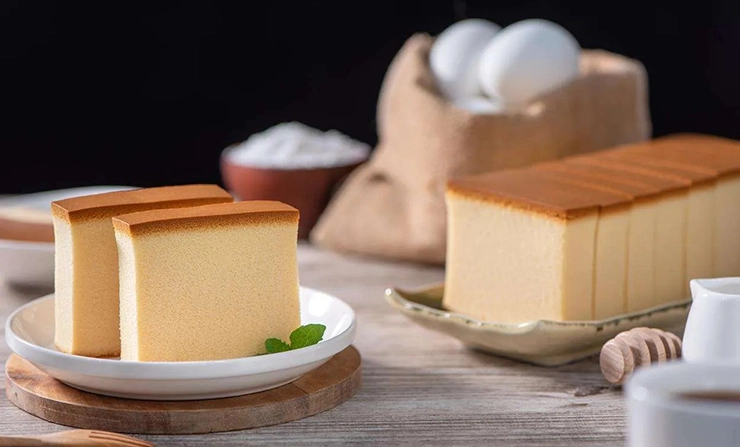Castella cake is