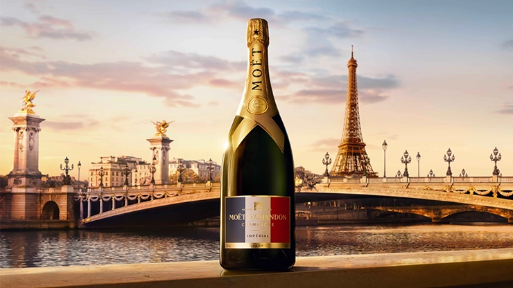 Cómo pronunciar Moët & Chandon correctamente